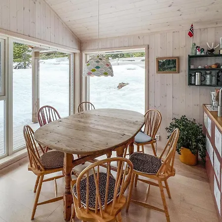 3 Bedroom In 4*